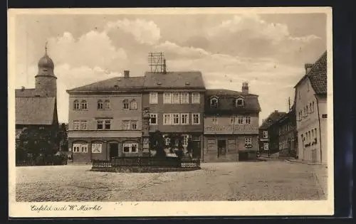 AK Eisfeld a. d. W., Blick über den Markt, Manufakturwarenladen