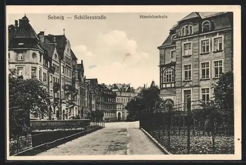 AK Sebnitz, Schillerstrasse mit Handelsschule