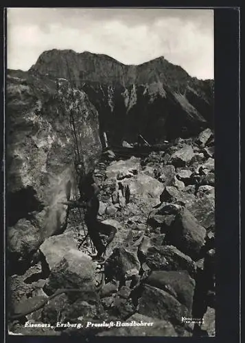 AK Eisenerz /Erzberg, Arbeiter mit Pressluft-Handbohrer