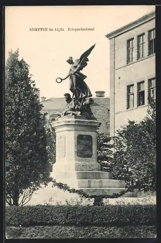 AK Kempten / Allgäu, Partie am Kriegerdenkmal