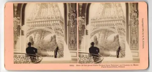 Stereo-Fotografie B. W. Kilburn, Littleton N.H., Paris Exposition 1900, base of great Eiffel Tower, Champs de Mars