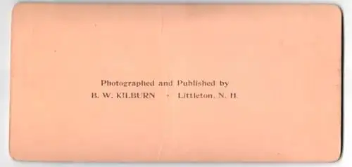 Stereo-Fotografie B. W. Kilburn, Littleton N.H., Paris Exposition 1900, base of great Eiffel Tower, Champs de Mars