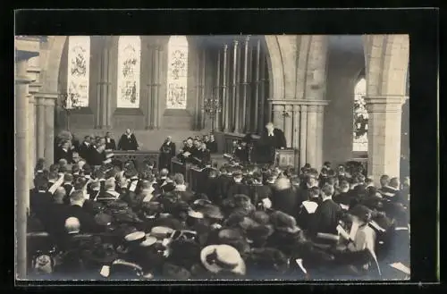 AK Brechin, Beerdigung in einer Kathedrale