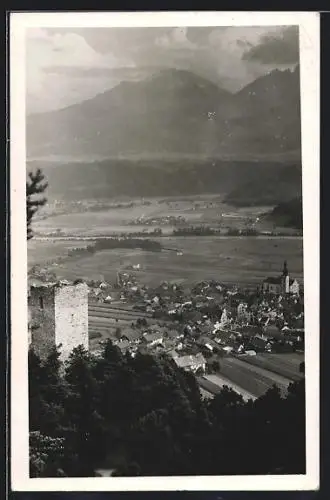 AK Ladis /Oberinntal, Blick auf Ruine und Ort