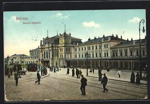 AK Brünn, Zentral-Bahnhof mit Strassenbahn