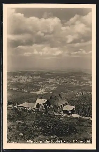 AK Alte Schlesische Baude im Riesengebirge, Ansicht von oben