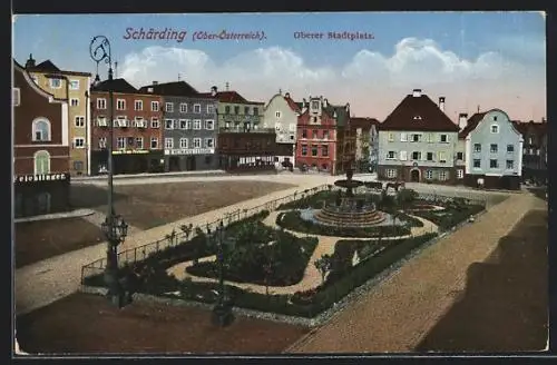 AK Schärding /Ober-Österreich, Oberer Stadtplatz mit Brunnen