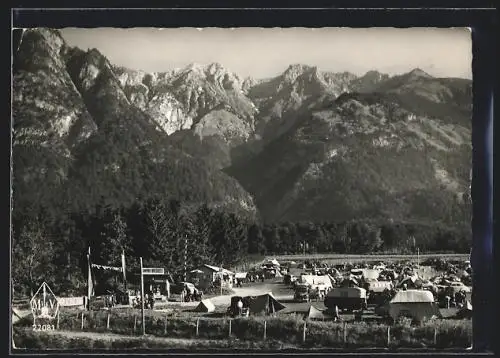 AK Innsbruck, Campingplatz Innsbruck-West mit Bergpanorama