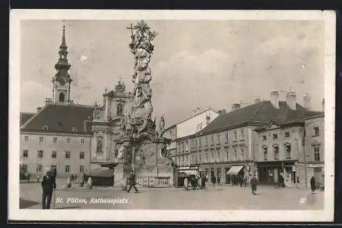 AK St. Pölten, Rathausplatz mit Säulendenkmal