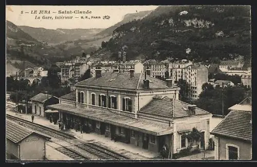 AK Saint-Claude, La Gare, intérieur