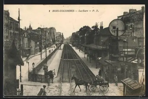 AK Bois-Colombes, La Gare