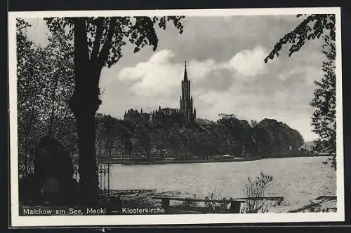 AK Malchow i. M., Klosterkirche, Ansicht vom See