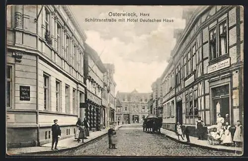 AK Osterwieck /Harz, Schützenstrasse mit Hotel Deutsches Haus