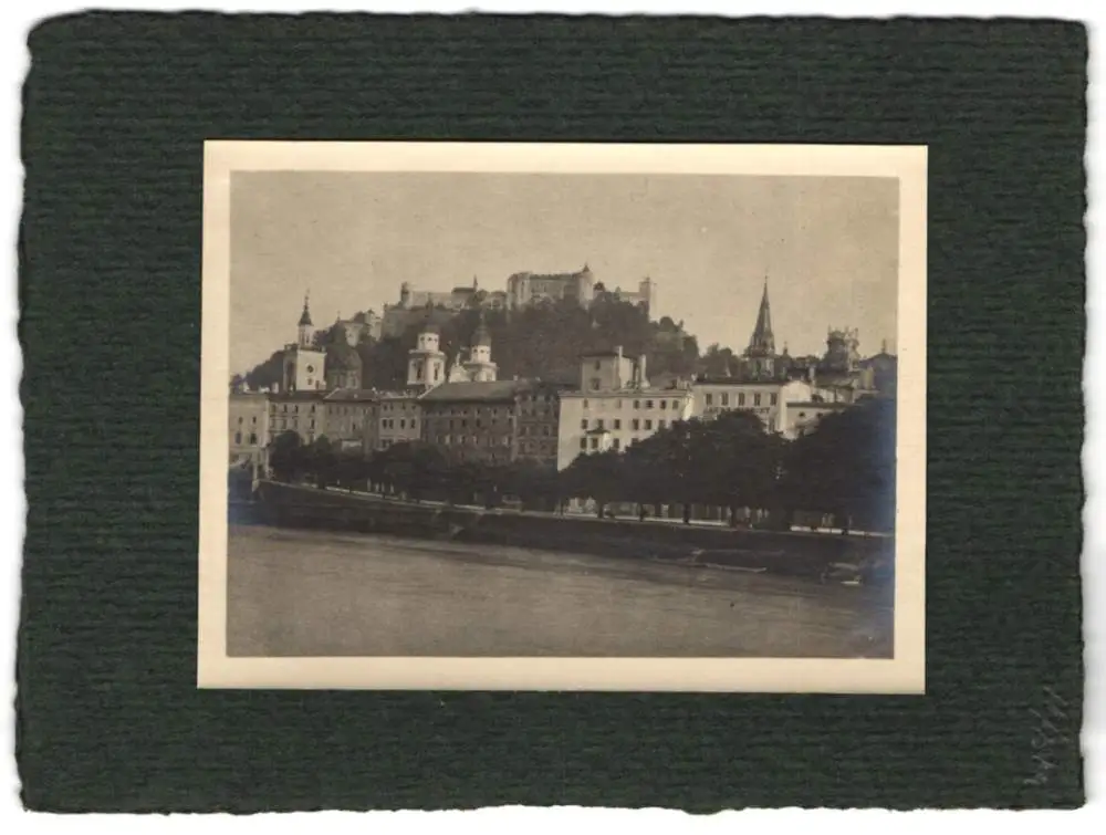 14 Fotografien unbekannter Fotograf, Ansicht Salzburg, mit Umgebung / Gartenau, Stadtansicht mit Festung Hohensalzburg 0