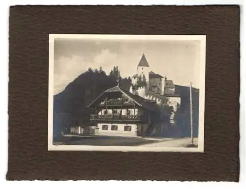 16 Fotografien unbekannter Fotograf, Ansicht Mauterndorf / Salzburg, Ortsansichten mit Schloss, Kapelle, Rathaus u.a.