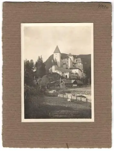 16 Fotografien unbekannter Fotograf, Ansicht Mauterndorf / Salzburg, Ortsansichten mit Schloss, Kapelle, Rathaus u.a.