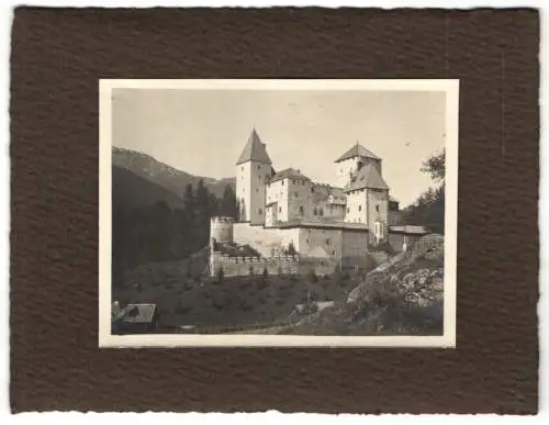 16 Fotografien unbekannter Fotograf, Ansicht Mauterndorf / Salzburg, Ortsansichten mit Schloss, Kapelle, Rathaus u.a.