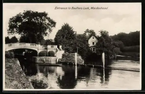 AK Maidenhead, Entrance to Boulters Lock