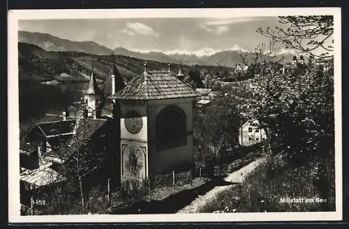 AK Millstatt am See, Ortsansicht mit Kirche und Seeblick