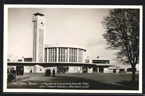 AK Brest, La facade de la nouvelle Gare de l`Etat, la Gare du architecte Urbain Cassan, Frontansicht des Bahnhofs