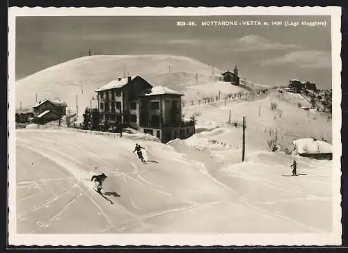 AK Stresa, Mottarone-Vetta, Skifahrer auf der Piste