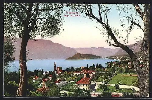 AK Tremezzo, Lago di Como, Ortsansicht mit Blick über den See