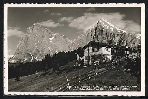 AK Rifugio Saltaria, Alpe di Siusi, Rifugio verso Sassolungo