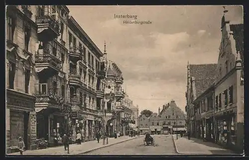 AK Insterburg, Blick in Hindenburgstrasse