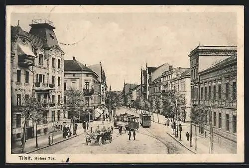AK Tilsit, Strassenbahn in der Strasse Hohes Tor