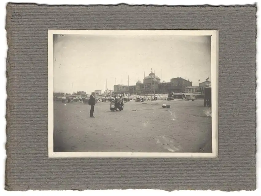 16 Fotografien unbekannter Fotograf, Ansicht Amsterdam, Den Haag - Gracht m. Windmühle, Scheveningen, Triest, Koblenz 12