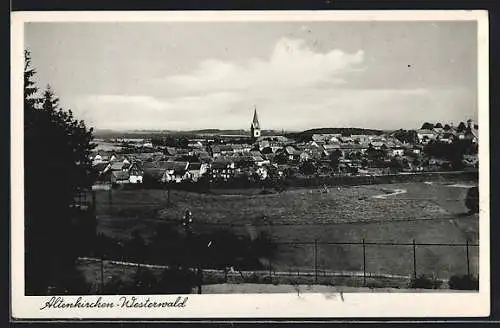 AK Altenkirchen /Westerwald, Gesamtansicht von einer Anhöhe aus