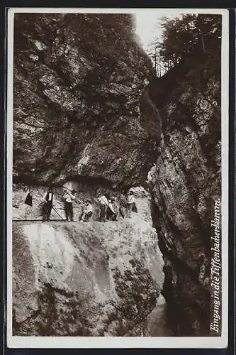 AK Tiffenbacherklamm, Besucher am Eingang