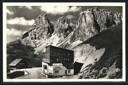 AK Rifugio Maria Flora al Passo Sella col Sassolungo