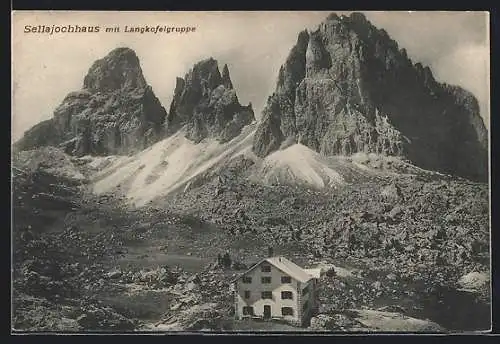 AK Sellajochhaus, Panorama mit Langkofel-Gruppe