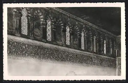 AK Toledo, Sinagoga del Tránsito, Detalle