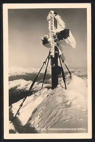 AK Zugeschneites Gipfelkreuz auf dem Grossglockner