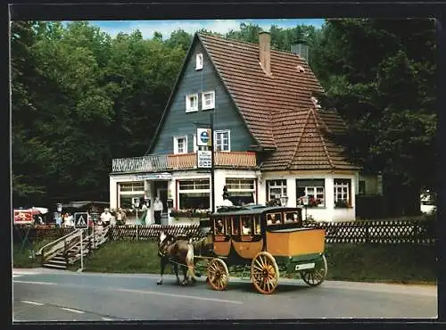 AK Wiehl, Waldgasthof Tropfsteinhöhle mit Pferdekutsche