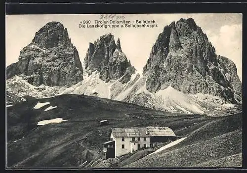AK Carlo Valentini-Hütte am Sellajoch gegen die Langkoflgruppe
