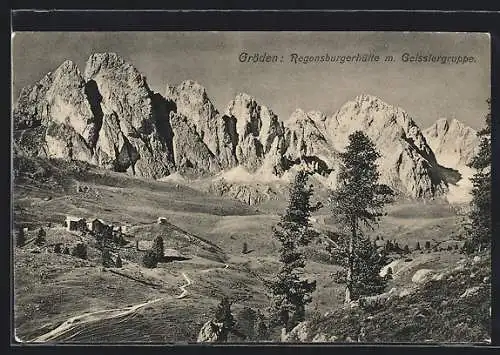 AK Regensburgerhütte, Berghütte mit Geisslergruppe