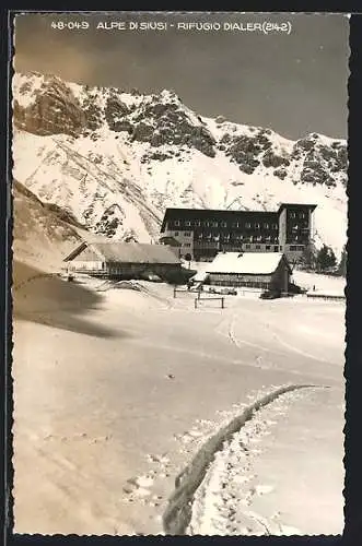 AK Rifugio Dialer, Berghütte auf der Seiseralpe im Schnee
