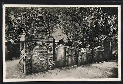 AK Praha, Josefov, Zidovský hrbitov, alter jüdischer Friedhof mit Grabsteinen