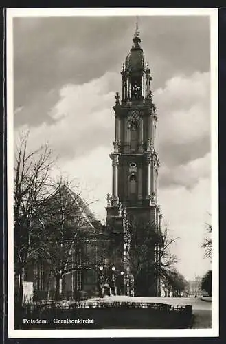 AK Potsdam, Strasse an der Garnisonkirche