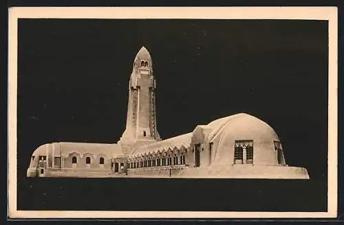 AK Douaumont, Ossuaire et Phare, Arrière du Monument, Chapelle Catholique
