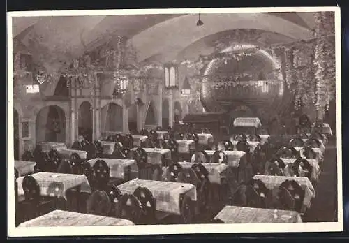 AK Wien-Grinzing, Im Grinzinger Keller des Gasthauses Wr. Rathauskeller