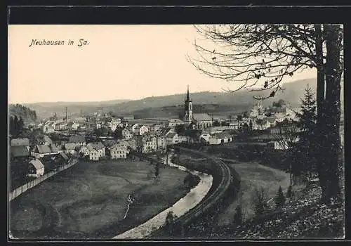 AK Neuhausen in Sa., Ortsansicht mit Kirche