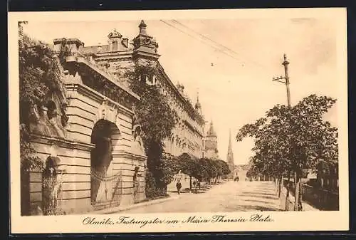 AK Olmütz, Festungstor am Maria Theresia-Platz