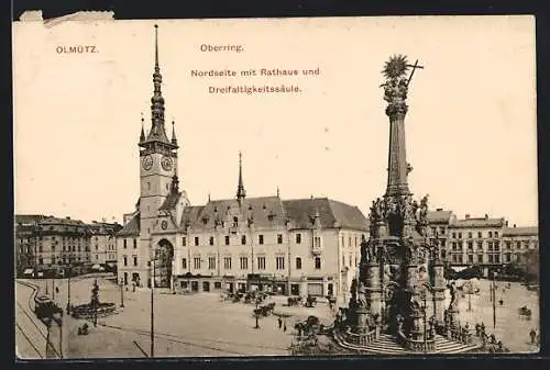 AK Olmütz, Oberring, Nordseite mit Rathaus und Dreifaltigkeitssäule