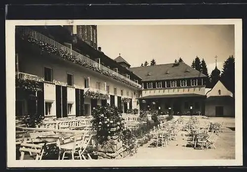AK Gr. Ullersdorf, Terrasse am neuen Kurhaus