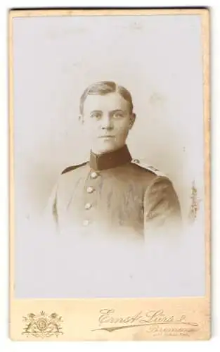 Fotografie Ernst Lürs, Bremen, Am Wall 141, Junger Soldat des 75. Regiments