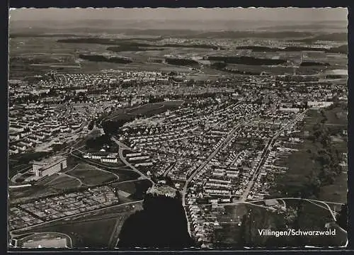 AK Villingen / Schwarzwald, Panorama, Luftbild